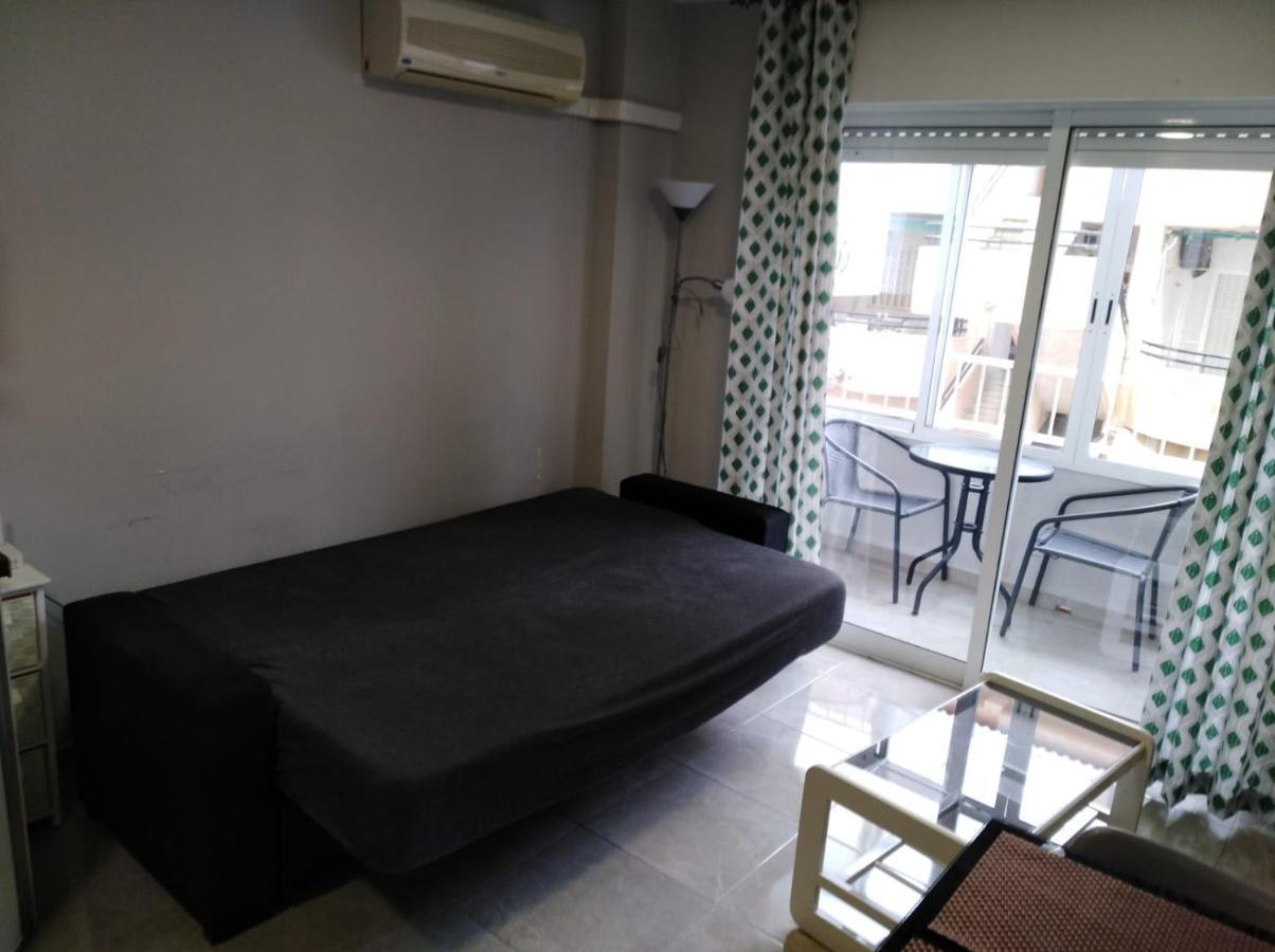 Apartament Goleta Apartment Торевиеха Екстериор снимка