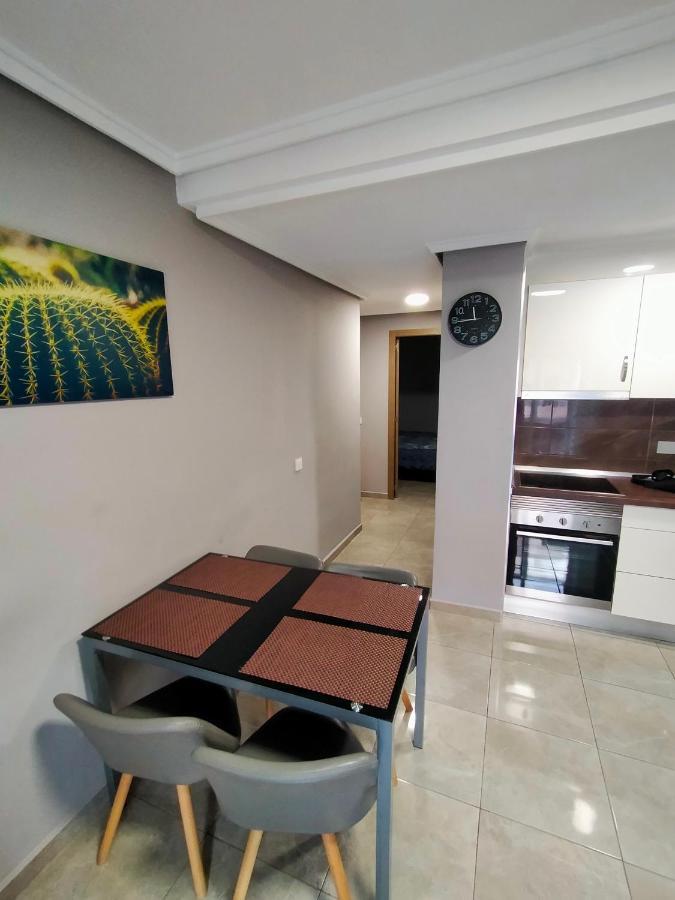 Apartament Goleta Apartment Торевиеха Екстериор снимка